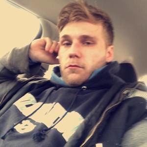 Meet your Posher, Eric